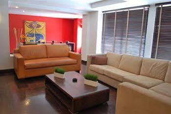 Aparthotel Arlington Place 4*